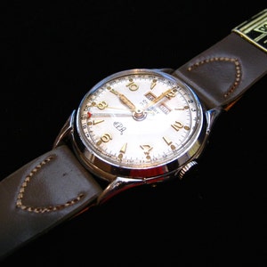 Vintage & Rare 1940&#39;s Crosby &#39;Triple Date&#39; Wristwatch