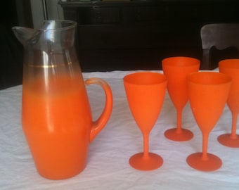 Frosted Orange Cocktail Pitcher with 4 Orange Glasses - Vintage