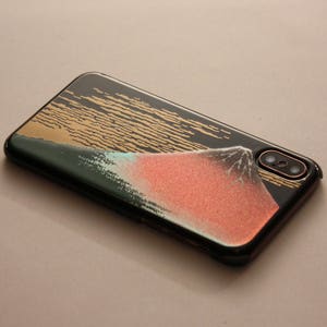 Japan traditional Gold lacquer &quot;makie&quot; HOKUSAI Katsushika &quot;UKIYOE&quot; Aka Fuji (Red Mt.Fuji) case iPhoneXS Max / iPhoneXR