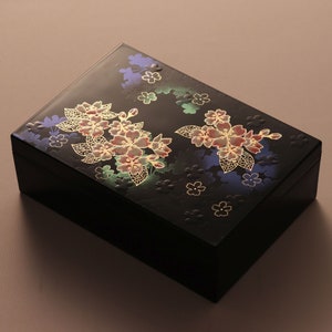 Jewelry Box Japan traditional Crafts &quot;Maki-e&quot; lacquer decoration ”KAGAYAKI SAKURA” cherry blossoms. jewelry storage box. Keepsake Box.