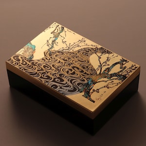 Jewelry Box Japan traditional Crafts &quot;Maki-e&quot; lacquer decoration KOURIN-UME. jewelry storage box. Keepsake Box. key box. jewelry organizer.