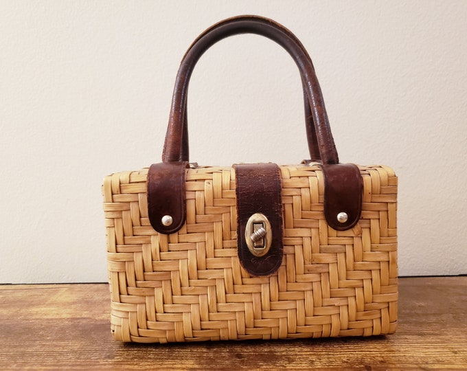 60's Vintage Wicker/straw Box Purse Made in Hong Kong Leather Handles