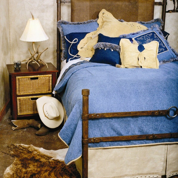 Ropin' the Blues DUVET (Check for stock sizes, and accessories available)