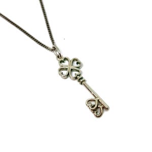 Sterling Silver 925 Heart key pendant / Charm, on a 38 cm chain.
