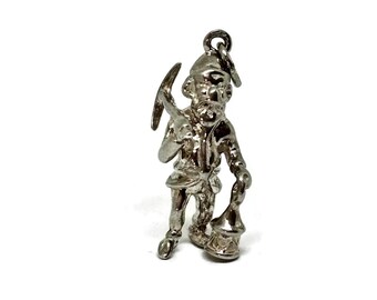 Leprechaun with ax and lantern 3D charm. Silver 3D charm for bracelet or necklace
