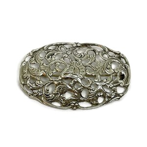 Antique Flower brooch. Silver brooch.