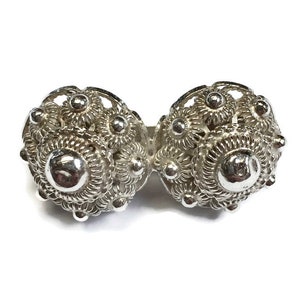 Dutch Button Brooch sterling silver with brooch tube claps safety pin.