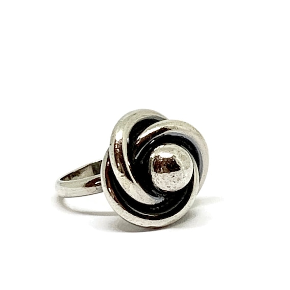 Silver Modernist ring 1970s. Dutch silver hallmark
