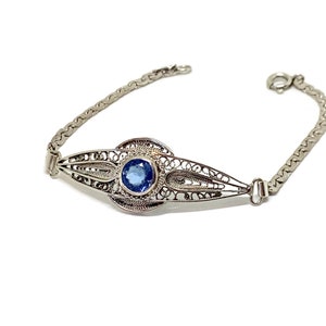 Blue stone silver bracelet. Filigree silver hallmarked Dutch bracelet