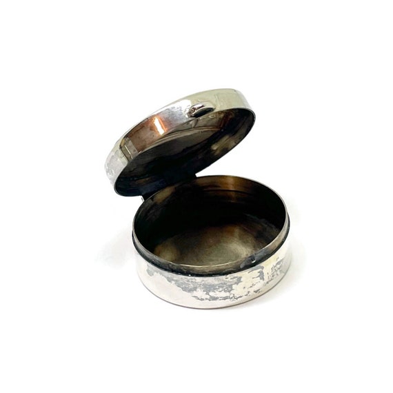 Silver PILL BOX. Siam Thailand.Manimekhala HinduBud… Gem