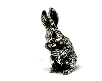Silver rabbit figurine. Rabbit silver miniature. Beautiful silver miniature rabbit