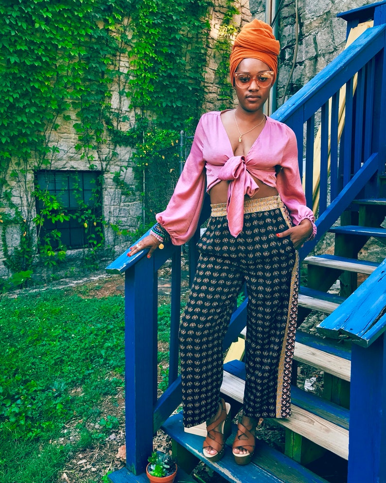 Women/'s Tie in the Front Top Lilac Blush Blouse