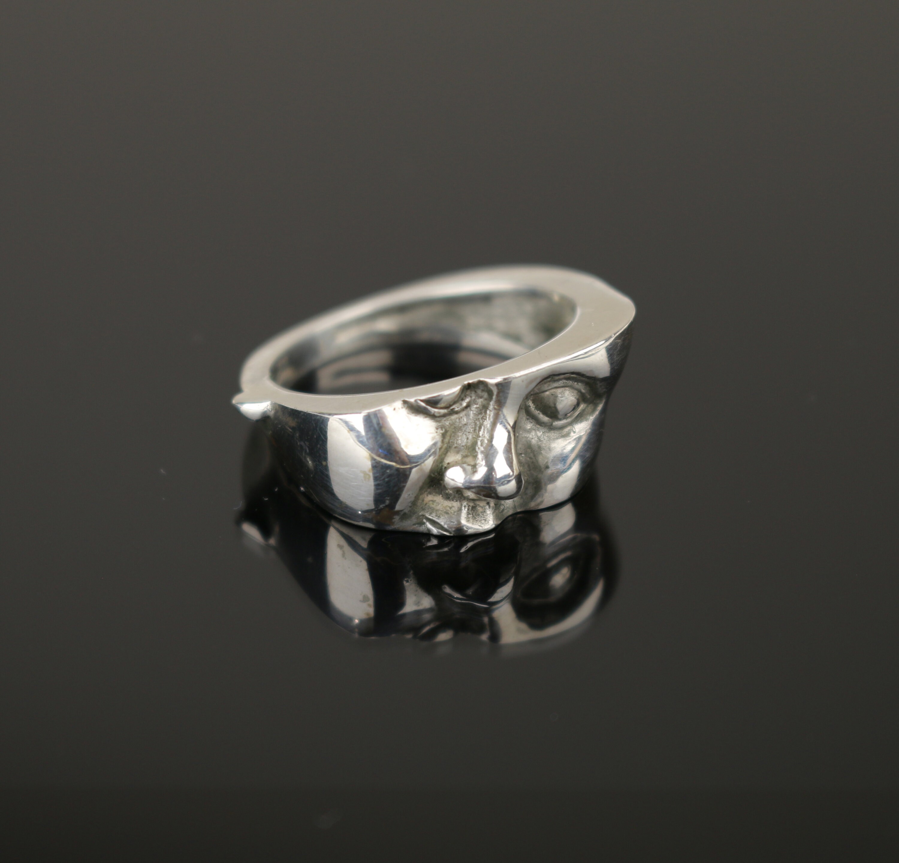 катя снэп кольца. кольцо полны любви. кольцо с лицом человека. кольцо глаза давида. кольцо полны любви.