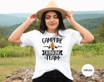 Lagerfeuer Shirt, Camping Geschenke, Camp Liebhaber TShirts, Camper Shirt, Berg Shirt, Wandern Shirt, Camp Liebhaber Geschenk, Abenteuer Liebhaber Shirt Geschenk