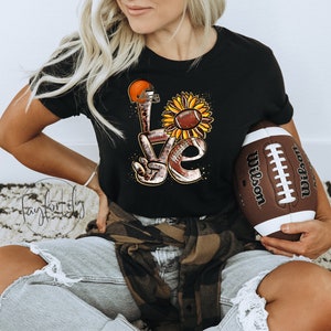 Football Love T-Shirt, Love Football Shirt, Game Night Shirt, Football Lover Shirt, Game Day Shirt, Football Season, Women Football Shirt
