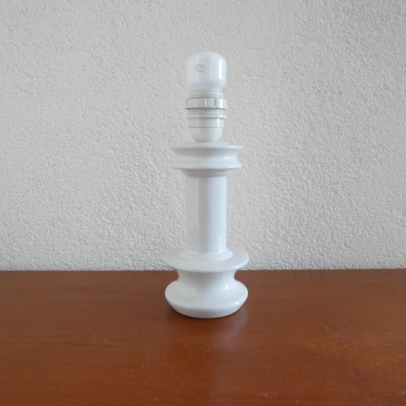 Vintage Tafellampje Wit Keramiek - Jaren 80 Staande Tafel Lamp Nachtkast bedside schemer lamp