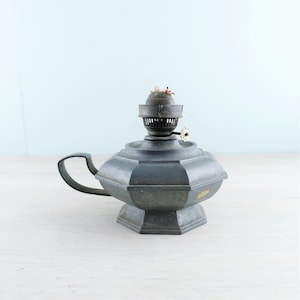 Old Oil Lamp - Vintage Lamp - Oil Lamp - Tin