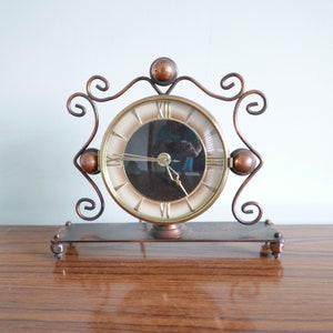 Post modern Paul Schudel by Designum 90's solid bronze table clock design bronze