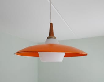 Retro Vintage UFO Pendant Lamp Chandelier Space Age Design Mid Century 1960s 1970s Lighting Orange Plastic