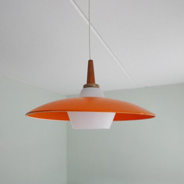 Retro Vintage UFO Pendant Lamp Chandelier Space Age Design Mid Century 1960s 1970s Lighting Orange Plastic