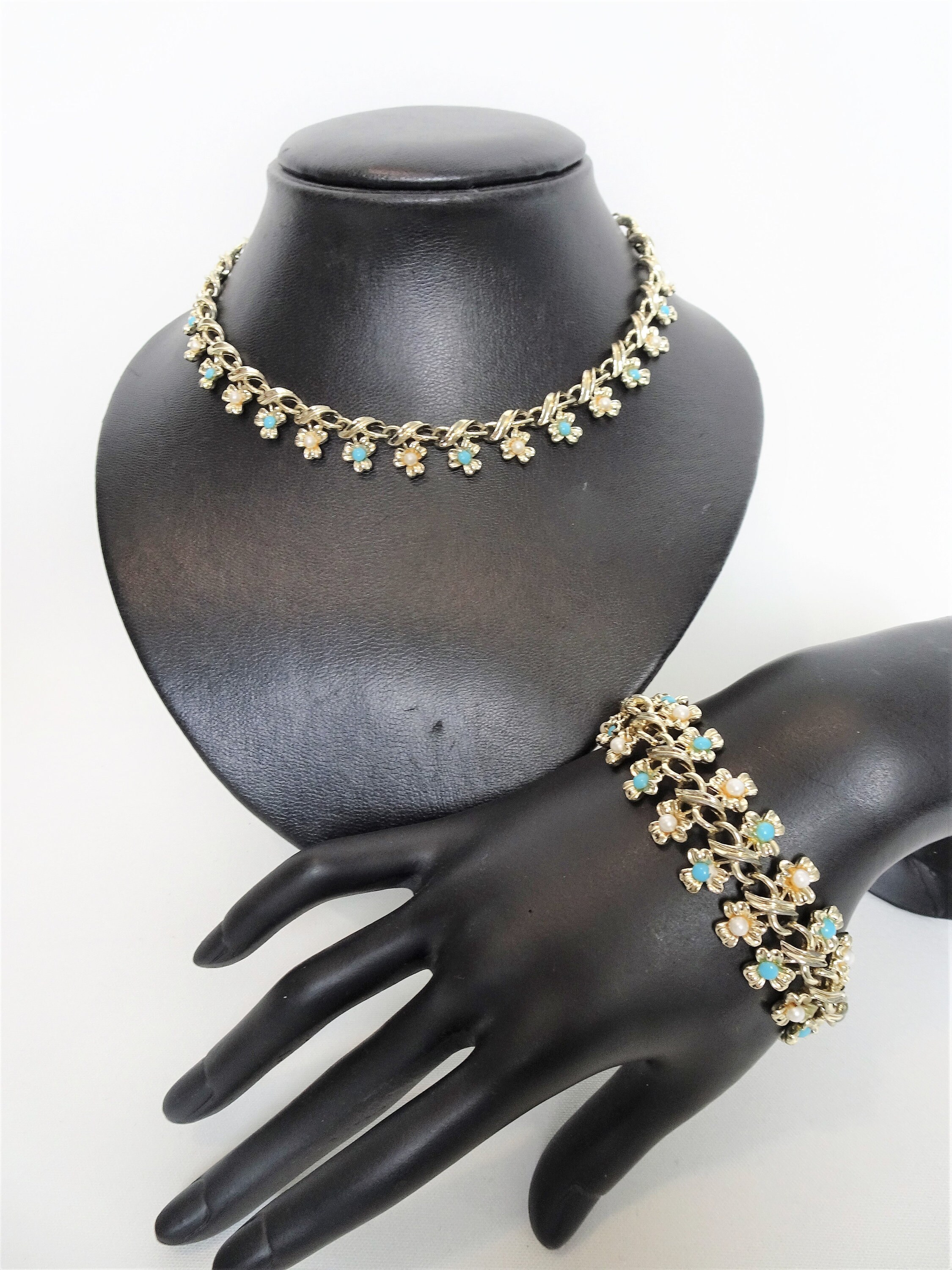 Coro Jewelry 50s 60s - Etsy Canada