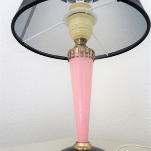 Vintage 1950s Tafellampje Pastel Roze Zwart Koper Plastic Bedside bedroom livingroom afbeelding 9