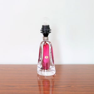 Signed Crystal Table Lamp by René Delvenne Val Saint Lambert - VSL - Cranberry - Belgian Design 1970s