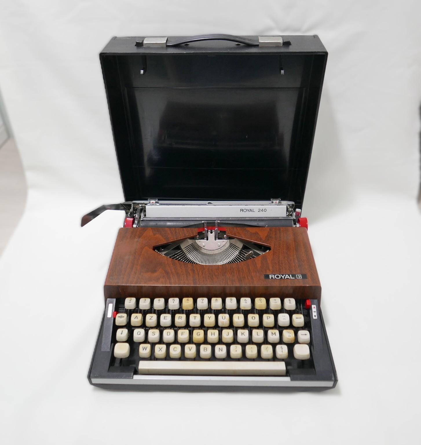 Royal 240 タイプライター - 木製機械式タイプライター - 1970年代