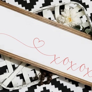 XO sign, xoxo sign, Valentine's day sign, xoxo sign, love sign, Valentine's day decor, farmhouse style decor, valentines day gift, valentine