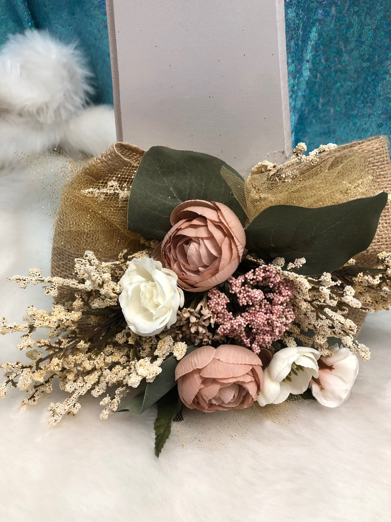 Cross communion center pieces