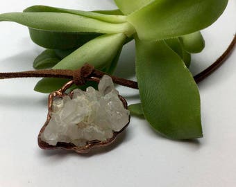 Crystal Cluster Necklace, Crystal Pendant, Edgy Necklace, quartz Necklace, Quartz Cluster Jewelry, unique Jewelry, Earthy Jewelry, Gift Idea