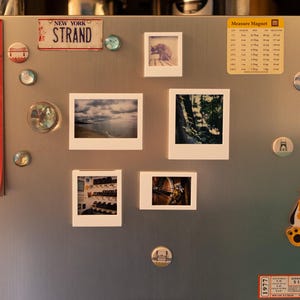 instant film magnet frames - 3D printed - polaroid & instax photos