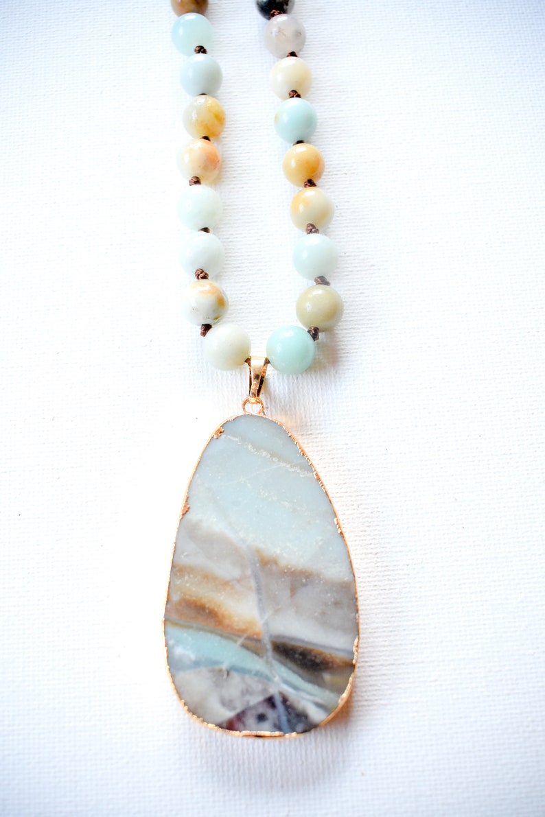 White Agate Pendant Statement Necklace Agate Boho Chic Etsy New Zealand