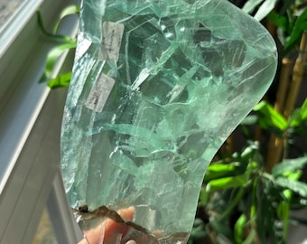 Green Fluorite Bowl / AAA Grade Natural Fluorite Crystal Trinket Dish / Home Decor, Interior Design / Bespoke Decor / Crystal Energy
