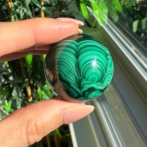 Malachite Sphere AAA Grade / Natural Polished Malachite Crystal Ball / Rare Minerals / Crystal Energy / Healing Crystals / #2