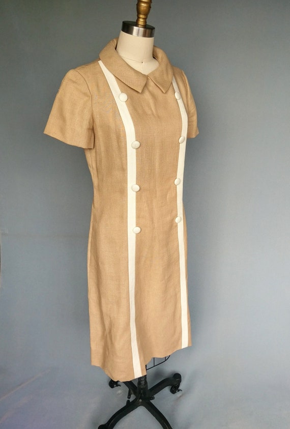 caramel delight | 1960s tan linen dress with butt… - image 3