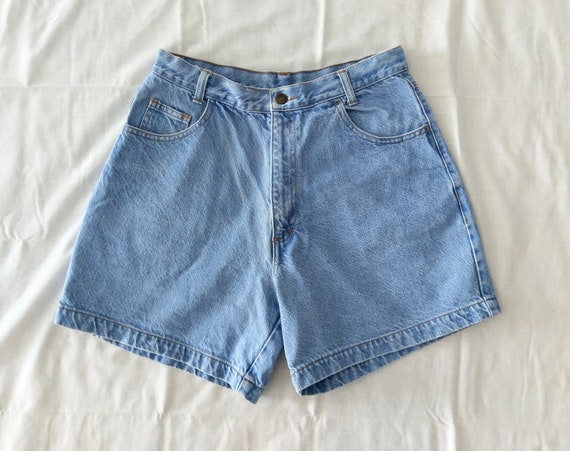 high waisted light wash shorts