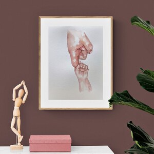 Stampa artistica ad acquerello con mani di mamma e bambino: decorazione nordica per la cameretta dei bambini