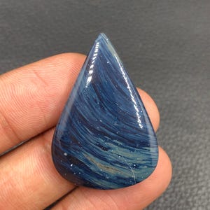 Leland Blue Cabochon... Pear Cabochon...36x25x6 mm...42 Cts...A#N1016