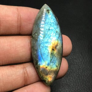 Multi Flash Labradorit Cabochon... Marquise Cabochon...47x19x7 mm... 45 Cts...#J2980