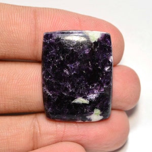 Cabochon lilas en lépidolite... Coussin Cabochon...26x20x5mm..27Cts...#H3508
