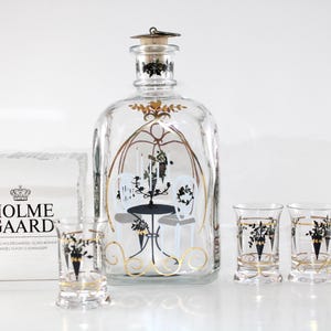 Holmegaard - VERY RARE - Vintage Christmas glass bottle and 4 aquavit glasses - Made in Denmark 2006.