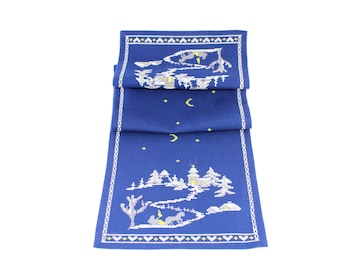 Swedish vintage Christmas embroidered table runner with lovely decor - Made in Sweden 1970.