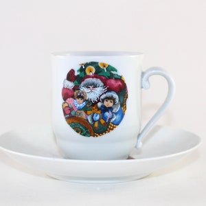 Royal Copenhagen / Bing and Grøndahl  - Lovely vintage ceramic duo set - Christmas Carol  - Made in Denmark 1990.