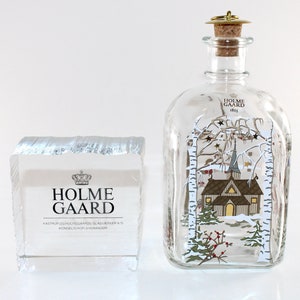 Holmegaard - Christmas bottle with adorable a church and lovely birds -  IN ORGINAL BOX  -  Designed  in Denmark.