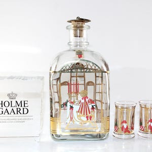 Holmegaard - Lovely vintage Christmas glass bottle and 2 aquavit glasses - Made in Denmark 1989.