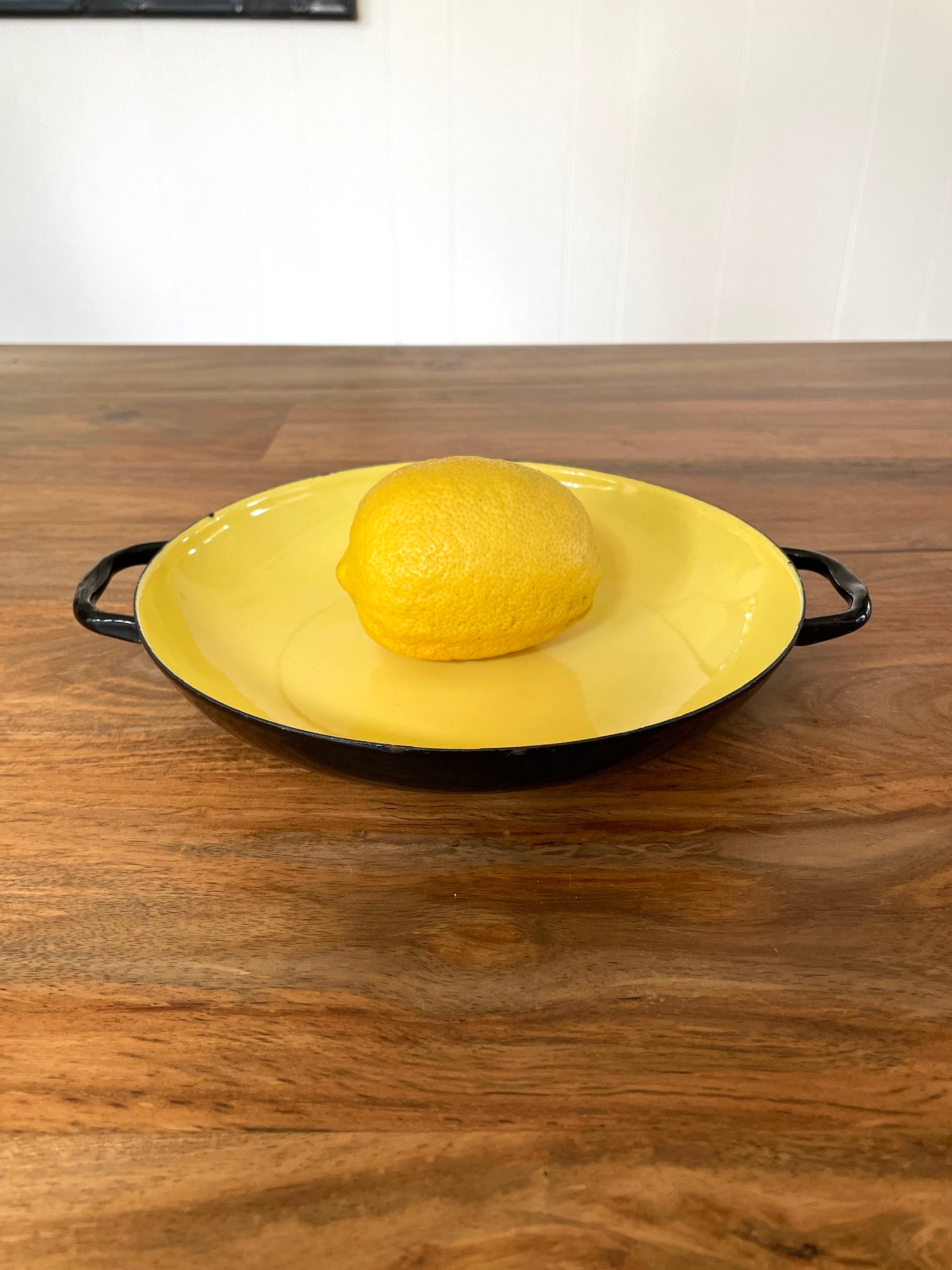 Vintage Lantoni Milanoware Sizzling Servers Enamel Serving Pan in