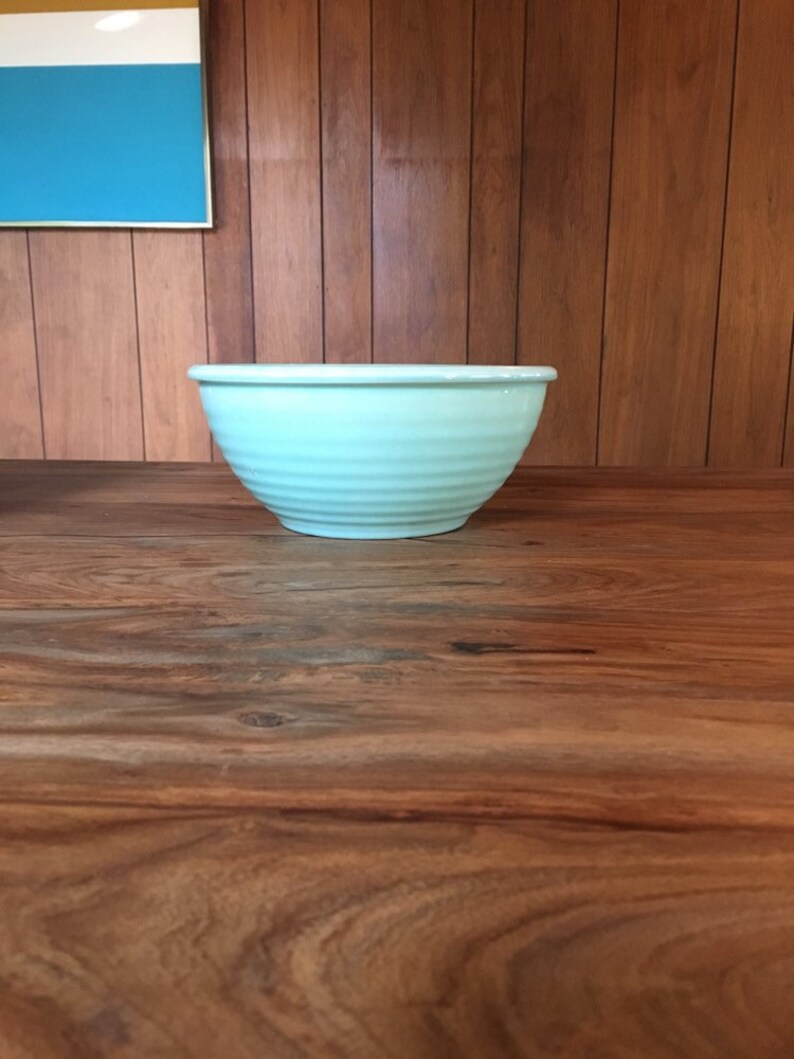 Vintage Ringed Mixing Bowl in Pale Green