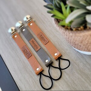 Personalized Leather pacifier clip Pacifier clip Leather pacifier clip Binky Clip Baby shower gift Sooner clip Paci Clip Baby Gift image 9