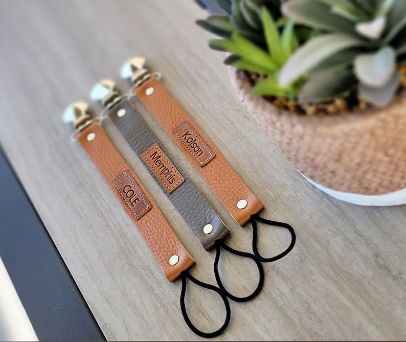 Personalized Leather pacifier clip Pacifier clip Leather pacifier clip Binky Clip Baby shower gift Sooner clip Paci Clip Baby Gift image 9